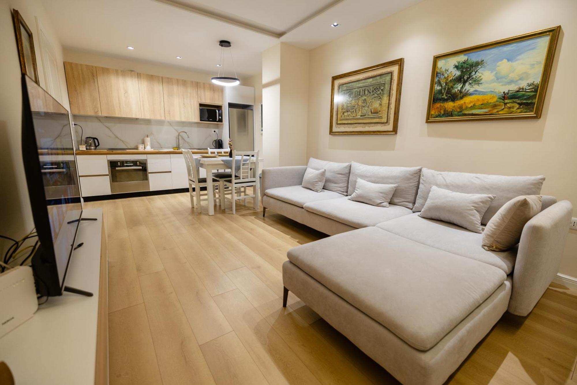 Luxury Center Observatori Apartment Tirana Exterior foto