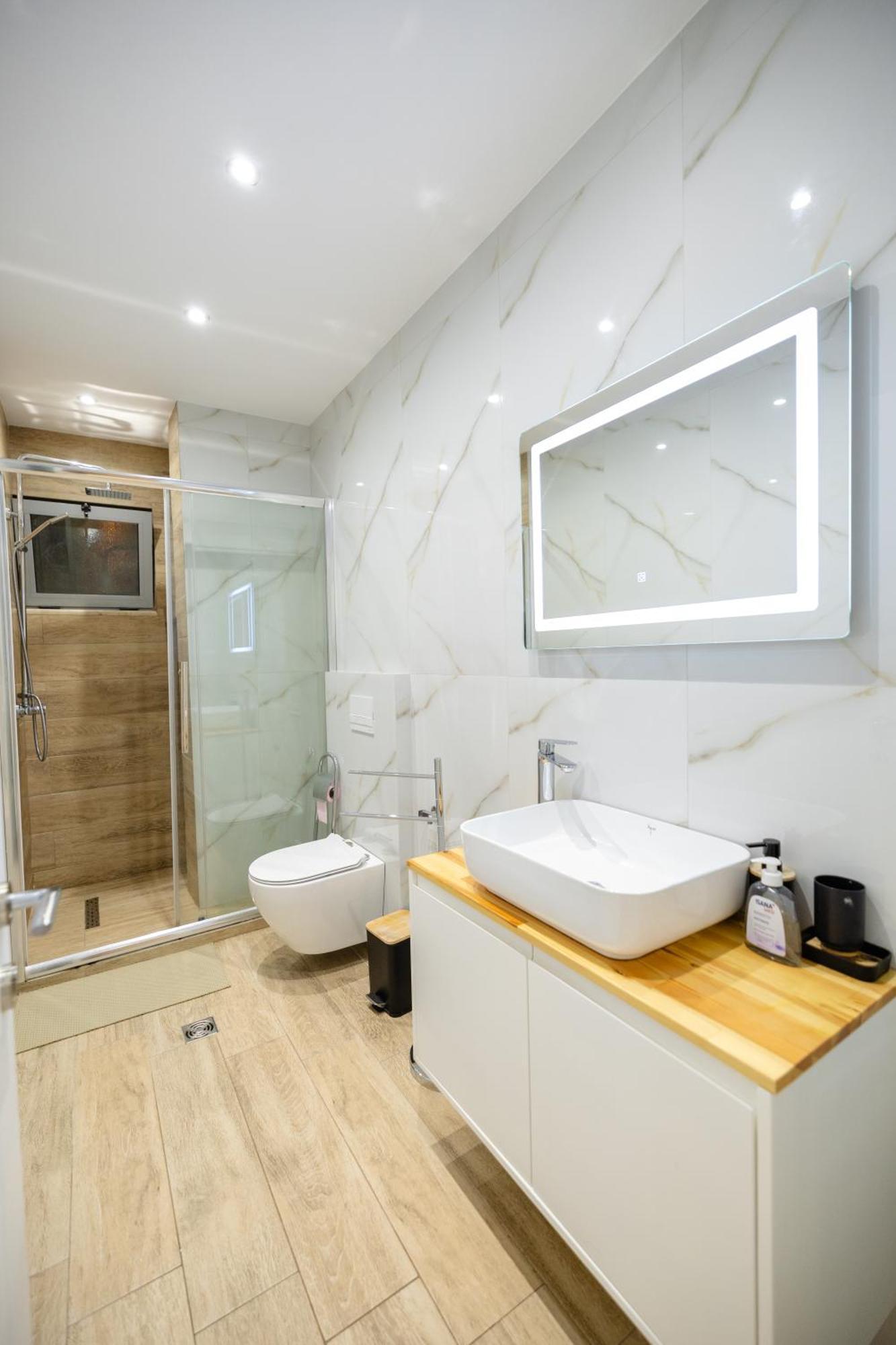Luxury Center Observatori Apartment Tirana Exterior foto